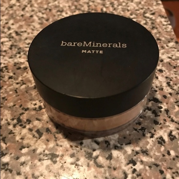 Bareminerals Matte Powder FoundationGOLDEN FAIR 04 - Picture 3 of 7